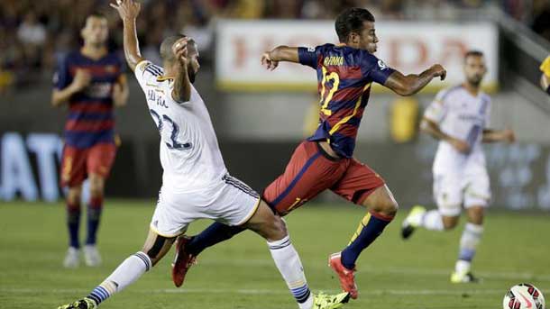 The ones of luis enrique premièred the equipación 2015 16 against the galaxy