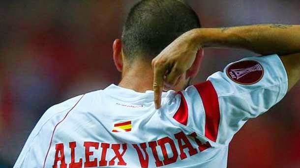 The carrilero of the sevilla is shining this season in all the competitions