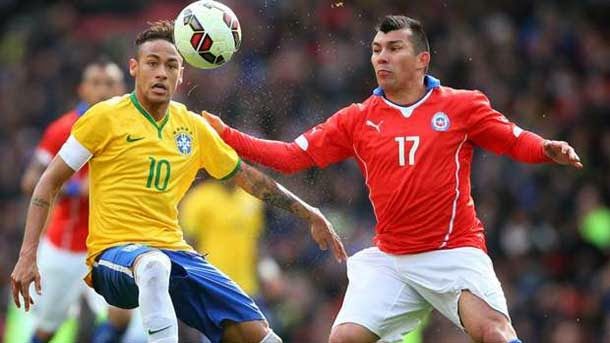 The Chilean midfield player did not have sufficient with assaulting to neymar