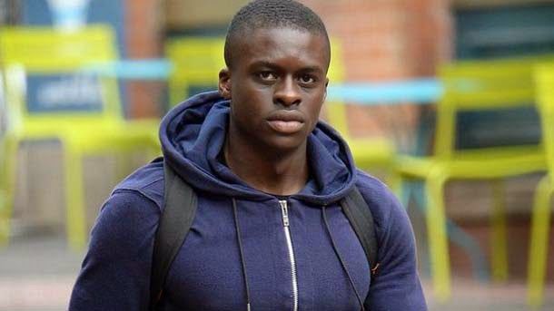 The English footballer michael boateng has been suspended to perpetuity by manipulation of parties in inglaterra
