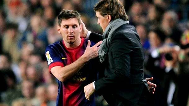 The ex second trainer culé thinks that to messi and to the barça would go them better separate his ways