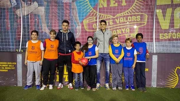 The two players of the barcelona have done the delights of the young followers