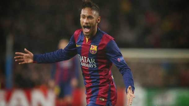 Neymar celebró el gol de manera un tanto curiosa