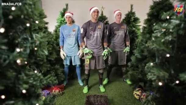 Los tres porteros del fc barcelona felicitan la navidad a los aficionados