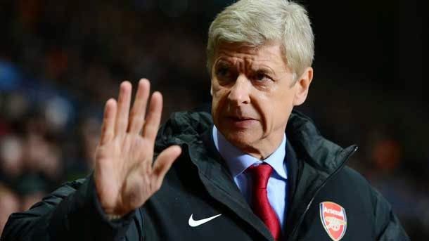 Wenger goes back to speak of messi and of the barça
