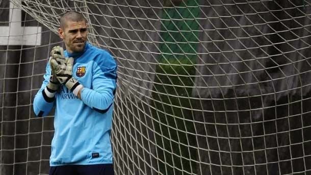 Valdés continúa entrenando en las filas del manchester united