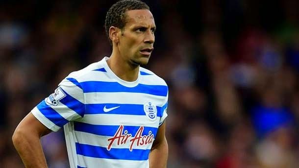 La federación inglesa de fútbol ha sancionado al jugador con tres partidos y una multa económica