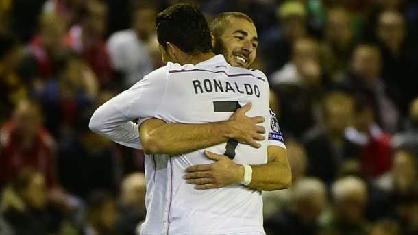 The white team has won in the field of the liverpool with goals of Christian and benzema (2)
