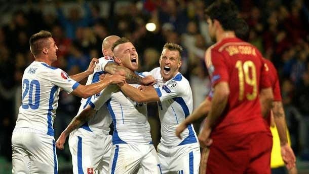 Fase de clasificación eurocopa 2016   eslovaquia, 2   españa, 1