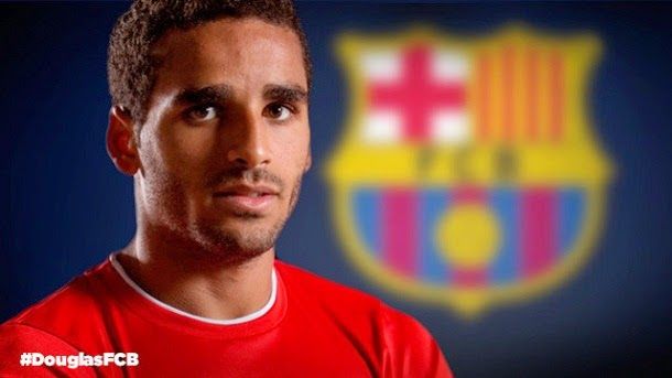 Official: the fc barcelona index card to douglas pereira by 5,5 million euros