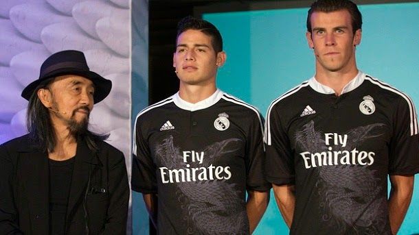 The real madrid presents the "T-shirt of the dragons"
