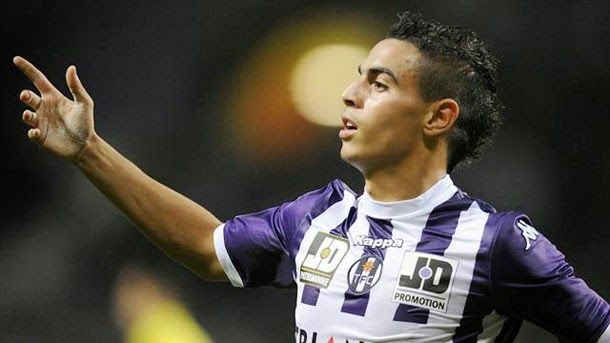 They link to wissam ben yedder with the fc barcelona