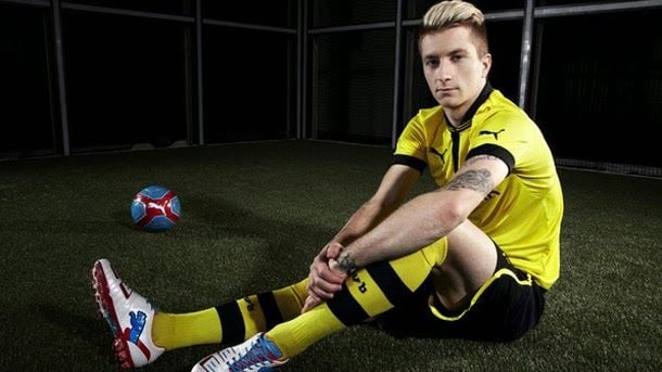The fc barcelona could give another "bombazo" fichando to frame reus