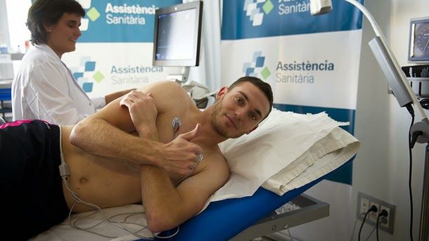 The fc barcelona tried to hide the medical review of vermaelen