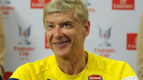 Wenger takes for granted the exit of vermaelen to the barça?
