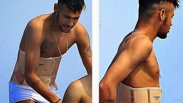 Neymar, forced to go to the beach in corset