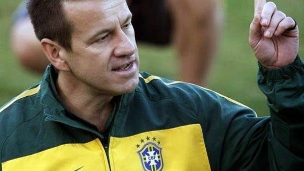 Dunga Will be the substitute of scolari in the Brazilian selection