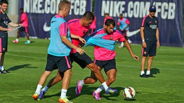23 players in the third training of the week
