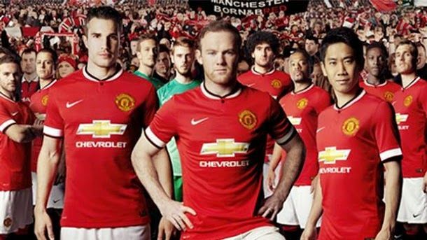 The manchester united leaves nike and index card by adidas