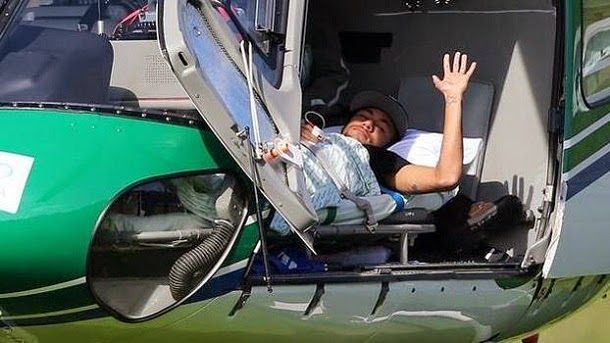 Neymar Leaves in helicopter the concentration of brasil