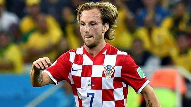 Rakitic Arrives this afternoon to barcelona and the Tuesday will be presented