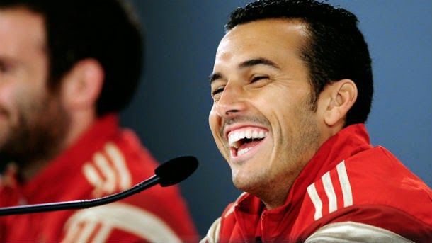 Manchester united and arsenal, after the steps of pedro rodríguez