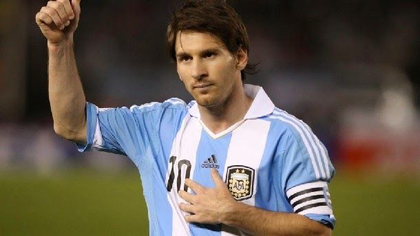 Leo messi will première  in the maracaná with the maximum illusion