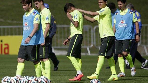 Neymar Cries in the training of brasil