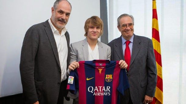 Alen halilovic signs agreement with the fc barcelona until 2019