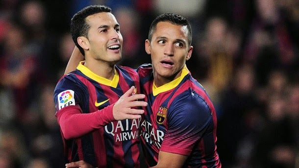The arsenal, very interested in the signings of alexis sánchez and pedro