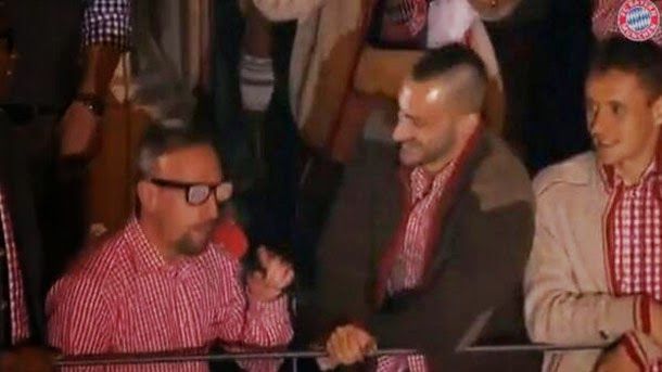 Ribéry Surprises to guardiola in full celebration of the bayern