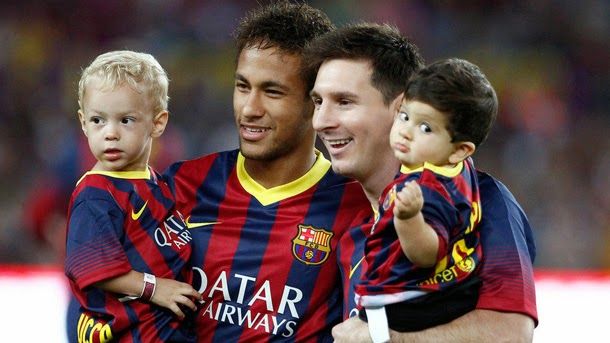 Neymar: "Some things that say  of messi are not true"