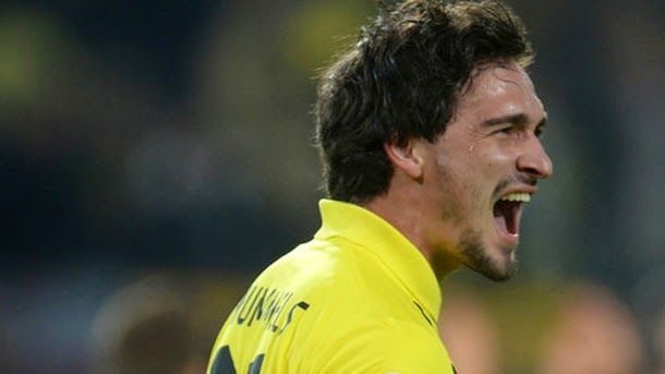 The fc barcelona would have tied for the next season to hummels