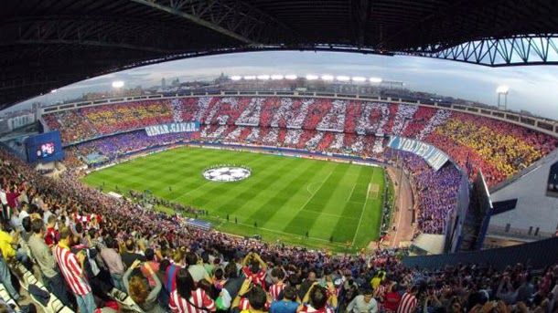 Applauses of the fans culé to the athletic of madrid