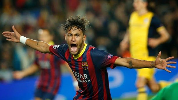 Neymar: "entrar en el vestuario es como estar en un videojuego"