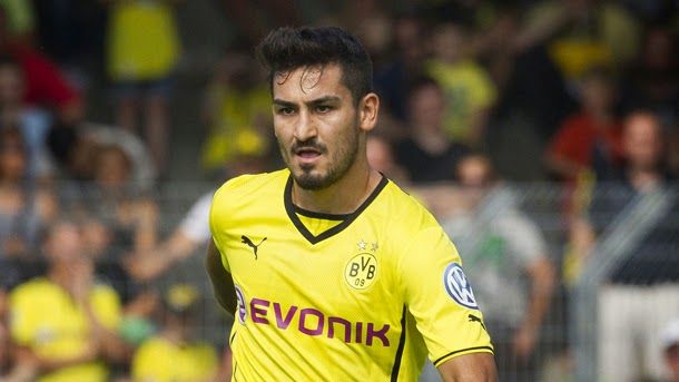 The manunited will take advantage of  of the sanction to the barça and fichará to gündogan