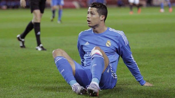Physical problems for Christian ronaldo in the sinew rotuliano