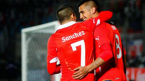 Arturo vidal: "it would like me play at the side of alexis"