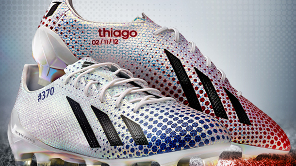 Adidas Celebrates the record of messi with 370 pairs of boots