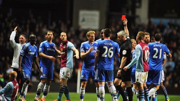 They expel to mourinho and the chelsea loses in villa park (1 0)