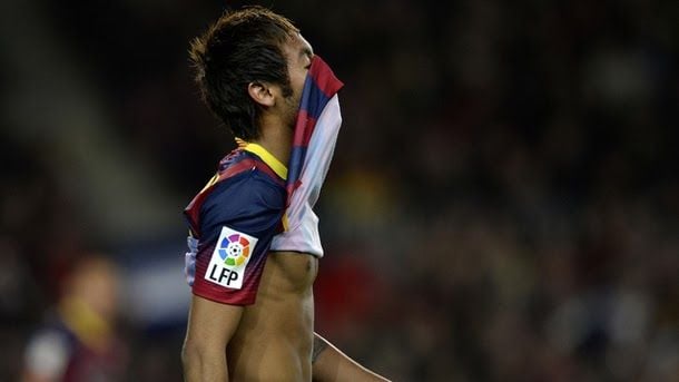 Where it is neymar? The two faces of a bipolar star