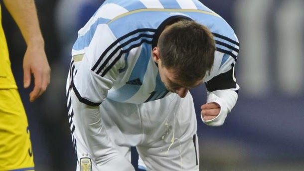 They ensure that the problem of the vomits of messi is controlled
