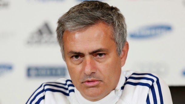 Mourinho: "all what say are psychological games"