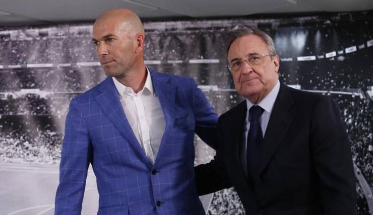 Zinedine Zidane and Florentino Pérez the day of the presentation of the Frenchman like trainer of the Real Madrid