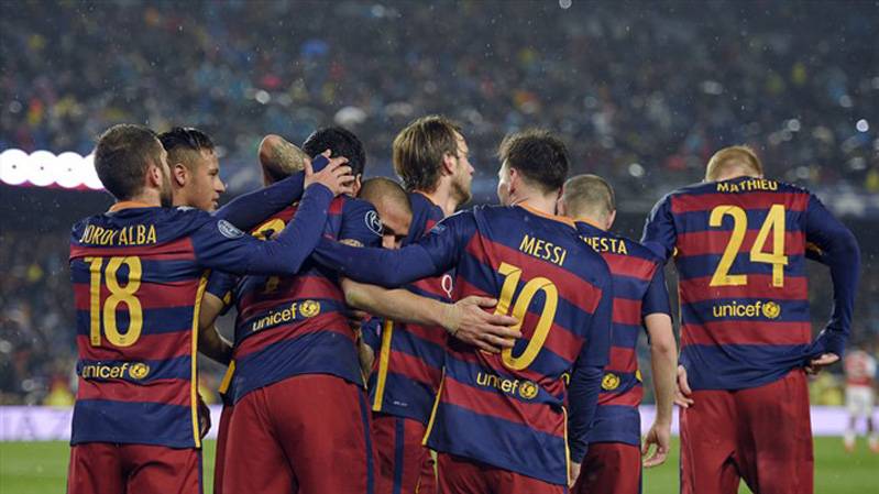 The FC Barcelona, celebrating a goal against the Arsenal
