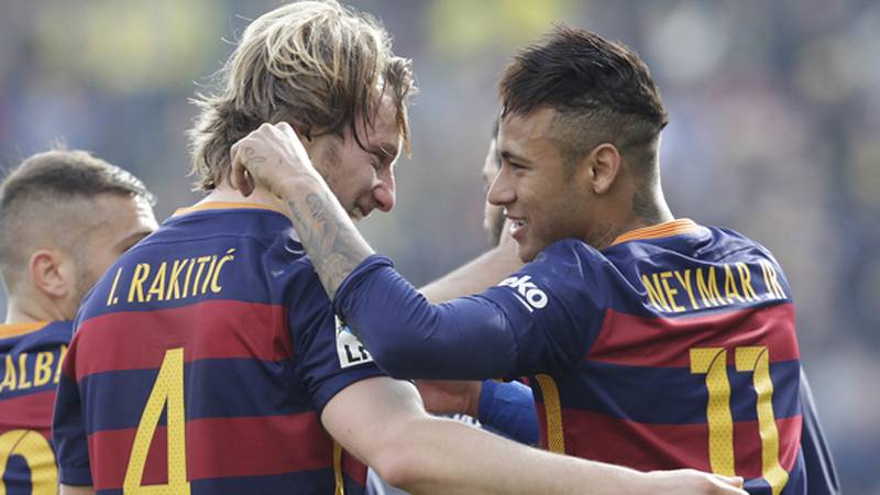 Rakitic y Neymar, goleadores contra el Villarreal