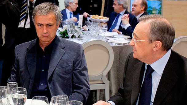 florentino-perez-mes-negociando-mourinho-55179.jpg