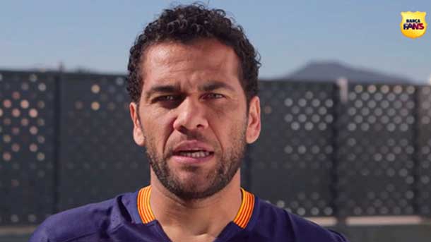The Brazilian side daniel alves chooses his goal to the real madrid in glass like the best of his career