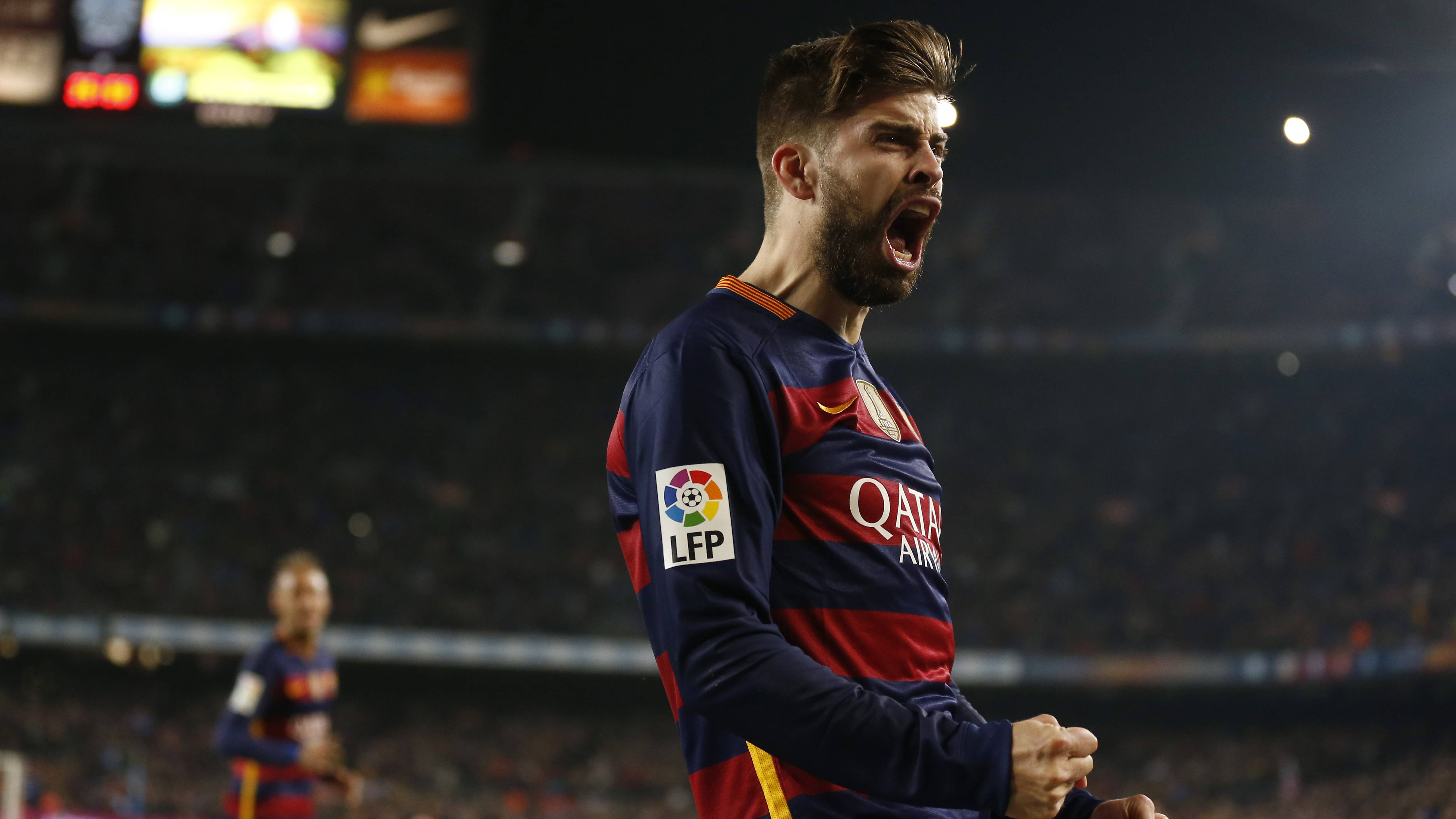 Gerard Hammered, celebrating a goal with the FC Barcelona