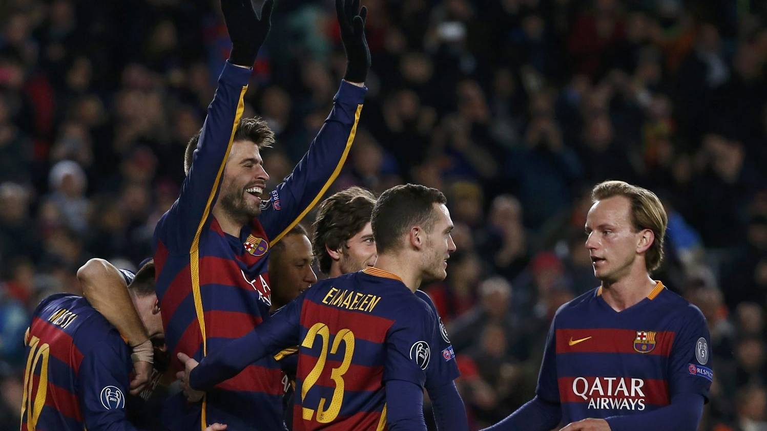 El FC Barcelona, celebrando un gol de Gerard Piqué